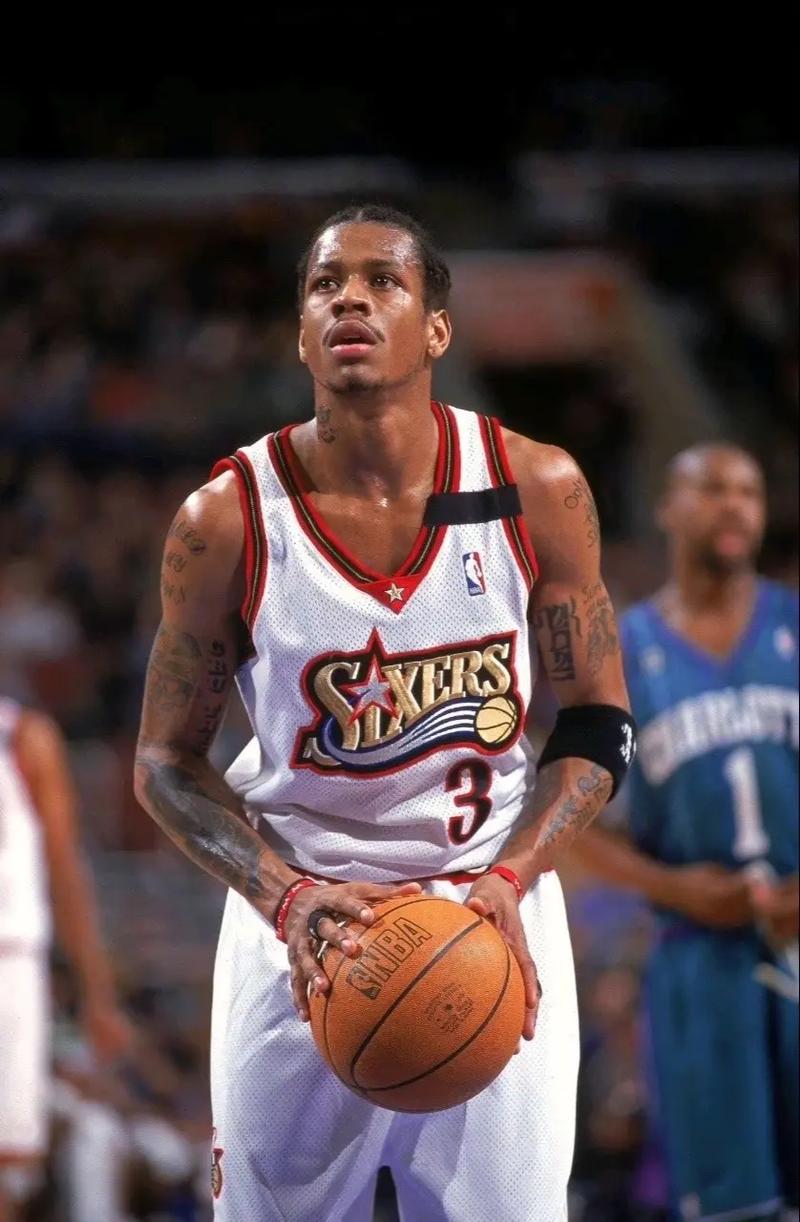 马竞客战巴萨名单：格子、小蜘蛛领衔，略伦特、勒诺尔芒伤缺（马竞客场挑战巴萨大名单：格子携小蜘蛛压阵，略伦特、勒诺尔芒因伤缺席）