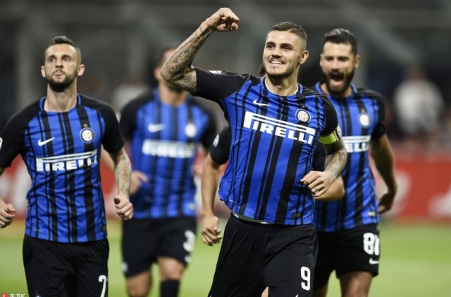 上篮命中率前11：字母67.5%第2 约基奇3 里夫斯6 东契奇8 文班11（上篮命中率榜TOP11：字母哥67.5%居第2，约基奇第3，里夫斯第6，东契奇第8，文班亚马第11）