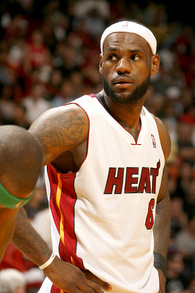 马德兴：我们的足球领导没有荣辱观，不觉得0-8是耻辱（马德兴：足球高层缺乏荣辱观，竟不以0-8为耻）